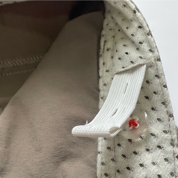 L.L. Bean Cargo Hiking Lightweight Shorts Women’s Size 12 Tan/Brown - Picture 9 of 11